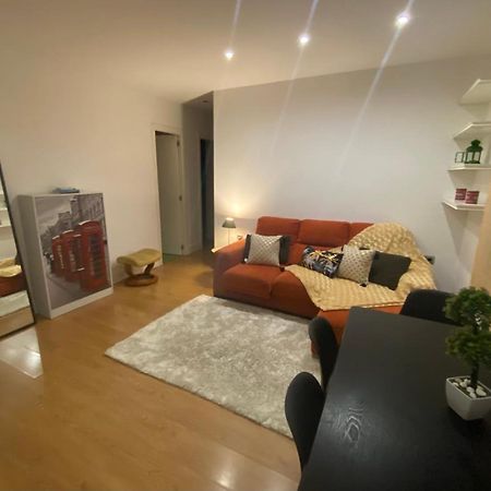 فندق De Frente A 4 Torres, Habitacion Con Bano مدريد المظهر الخارجي الصورة