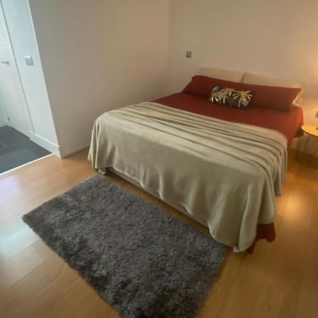 فندق De Frente A 4 Torres, Habitacion Con Bano مدريد المظهر الخارجي الصورة